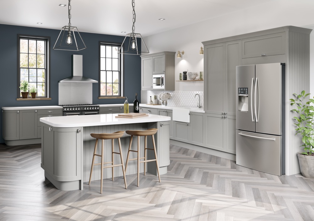 Newmarket in PTO Silver Grey by TKC