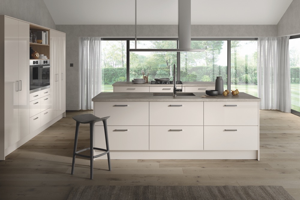 Vivo+ Gloss in Cashmere by TKC