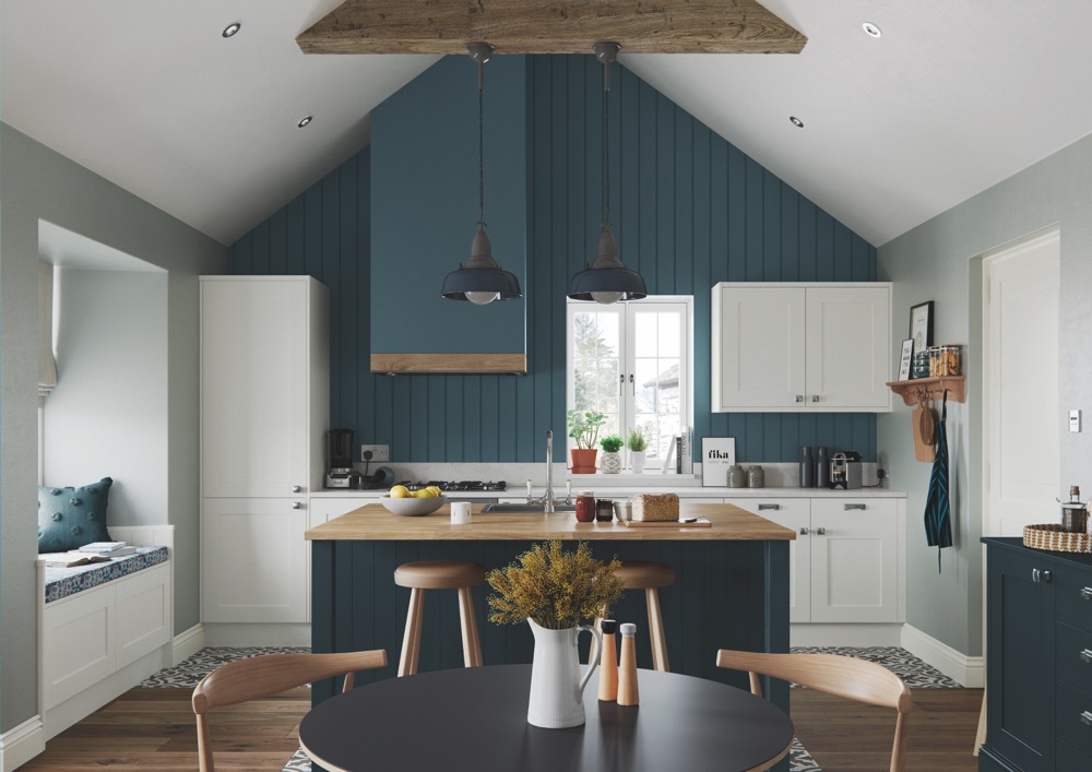 Madison in Porcelain and Marine by Uform