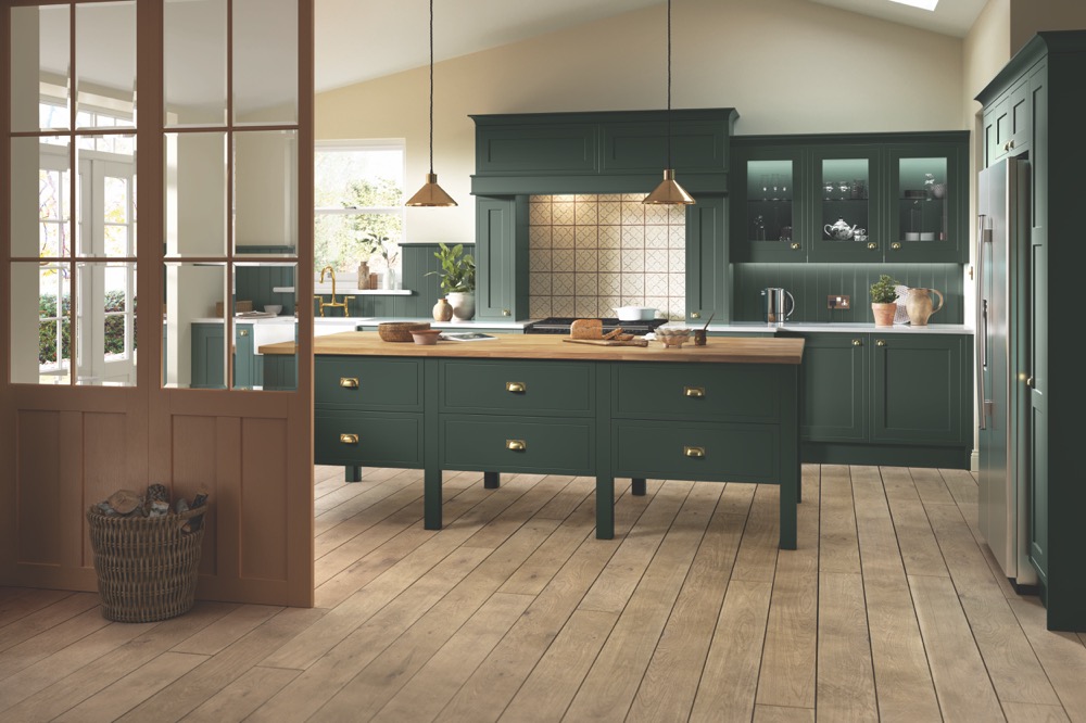 Ellesmere in Heritage Green by Uform