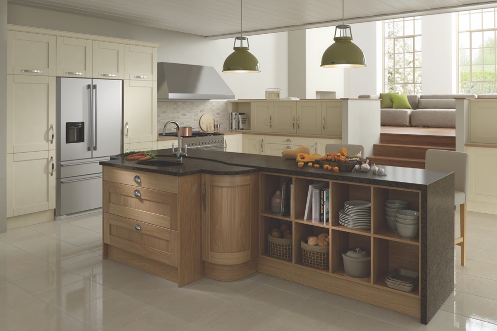 Madison in Light Oak by Uform