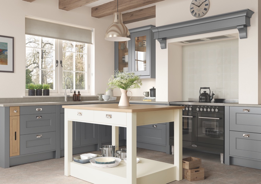 Florence in Dust Grey and Porcelain by Uform